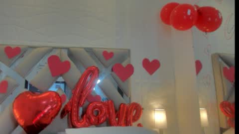 Raquel Moore  online show from February 16, 10:10 pm