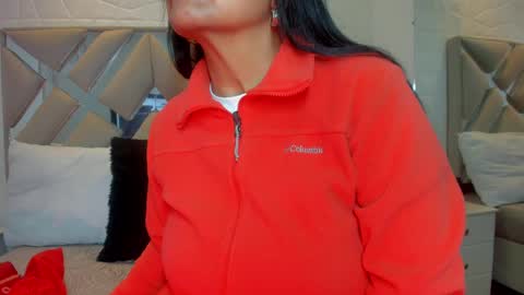 Raquel Moore  online show from February 28, 9:36 am