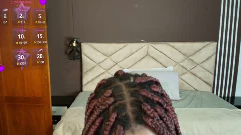 Snapshot of raqueljones_ chatting on February 16, 11:27 am Raquel online show from February 16, 11:27 am