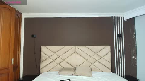 Snapshot of raqueljones_ chatting on September 24, 11:46 am Raquel online show from September 24, 11:46 am