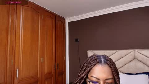 Raquel online show from January 18, 11:36 am