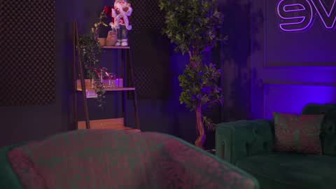 Raquelle online show from December 28, 10:13 pm