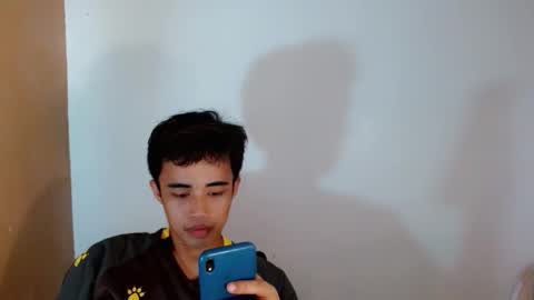 Snapshot of rarango0504 chatting on June 7, 7:12 am rarango0504 online show from June 7, 7:12 am