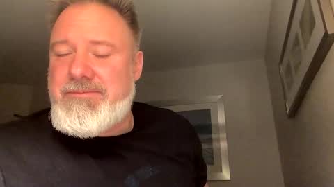 Snapshot of rascal_0073 chatting on February 11, 2:25 am rascal_0073 online show from February 11, 2:25 am