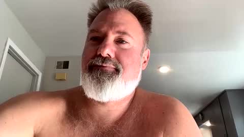 Snapshot of rascal_0073 chatting on November 4, 3:33 pm rascal_0073 online show from November 4, 3:33 pm