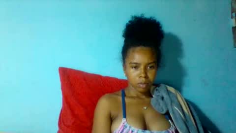 rasoelysca online show from January 8, 7:05 pm
