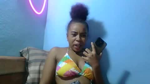 rasoelysca online show from February 1, 3:38 am