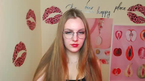 raspberry0101 online show from September 10, 12:16 pm