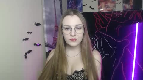 raspberry0101 online show from November 13, 2:16 pm