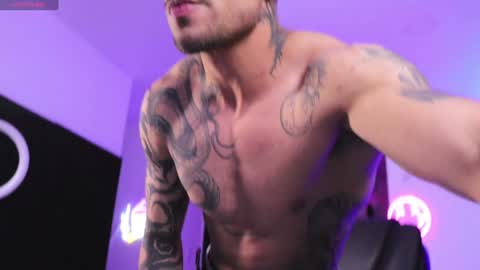 Snapshot of rausch77 chatting on January 25, 8:21 am rausch77 online show from January 25, 8:21 am