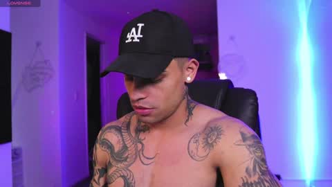 Snapshot of rausch77 chatting on February 6, 10:04 am rausch77 online show from February 6, 10:04 am