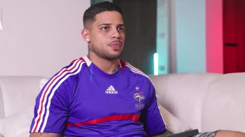 Snapshot of rausch77 chatting on November 21, 8:24 am rausch77 online show from November 21, 8:24 am