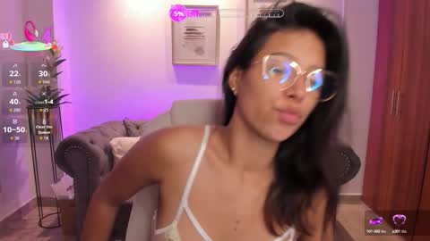 Snapshot of raven_stonee chatting on September 11, 3:17 am Raven online show from September 11, 3:17 am