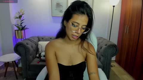 Snapshot of raven_stonee chatting on September 14, 3:05 am Raven online show from September 14, 3:05 am