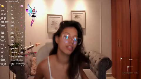 Snapshot of raven_stonee chatting on October 15, 3:28 am Raven online show from October 15, 3:28 am