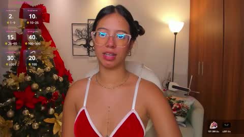 Snapshot of raven_stonee chatting on November 30, 3:32 am Raven online show from November 30, 3:32 am