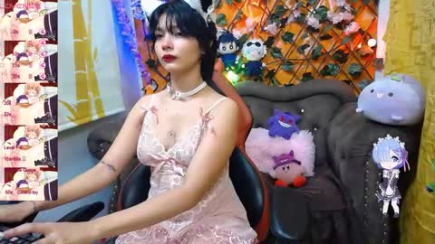 RavenN  online show from February 4, 11:27 am