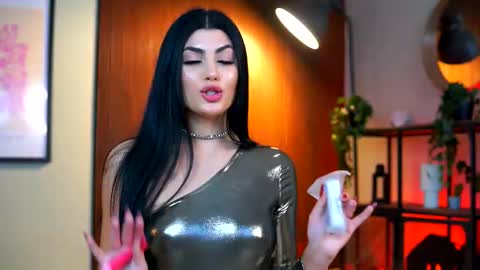 Lav online show from December 3, 8:18 pm