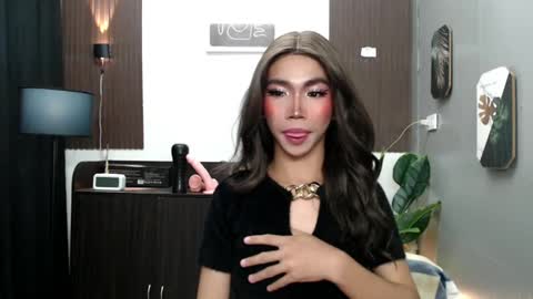 Snapshot of ravennax chatting on February 21, 6:37 pm ravennaxx online show from February 21, 6:37 pm