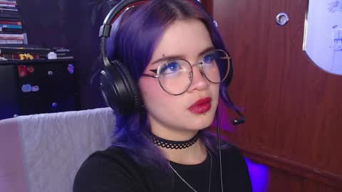 raventh_ online show from September 19, 1:56 pm