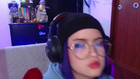 raventh_ online show from September 25, 10:46 pm