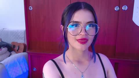 raventh_ online show from April 9, 6:24 pm