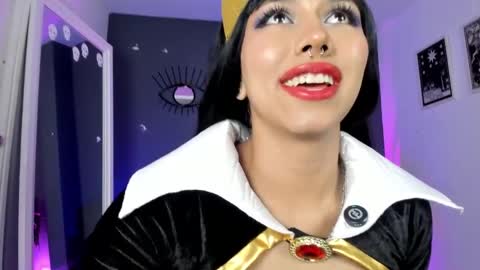 Raven Witch online show from May 15, 7:43 pm
