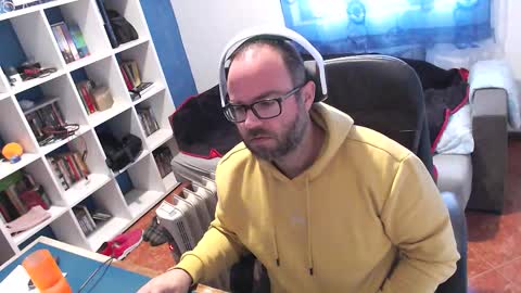 ravingr3d3 online show from November 28, 10:40 am