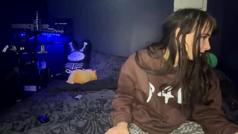 Snapshot of ravyn_nyx chatting on October 28, 12:58 am Ravyn and Nyx online show from October 28, 12:58 am