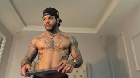 Ray Coopers online show from January 13, 9:20 pm