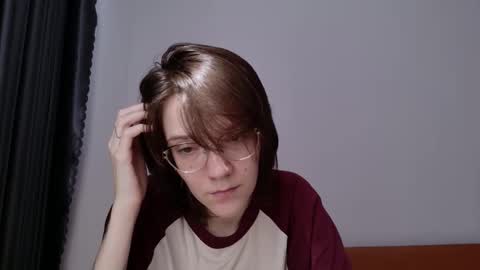 Ray-Ray online show from March 22, 3:10 am