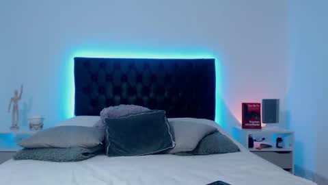 Ray online show from November 22, 11:26 pm