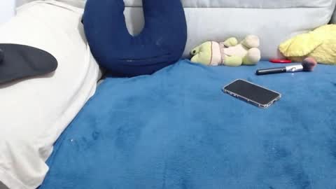 Ray  online show from April 10, 10:42 am