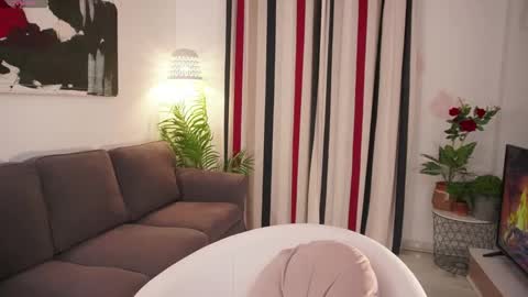 Raychell Black  online show from April 16, 3:13 pm