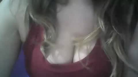 Snapshot of rayday_ chatting on October 10, 9:36 pm rayday_ online show from October 10, 9:36 pm