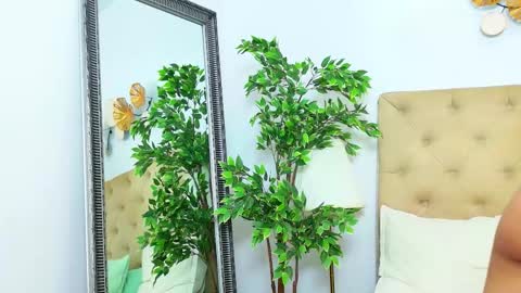 RaysaDrake online show from March 20, 5:34 am