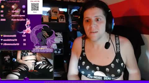 Snapshot of raysuon chatting on January 5, 1:36 pm Rae-Suon online show from January 5, 1:36 pm