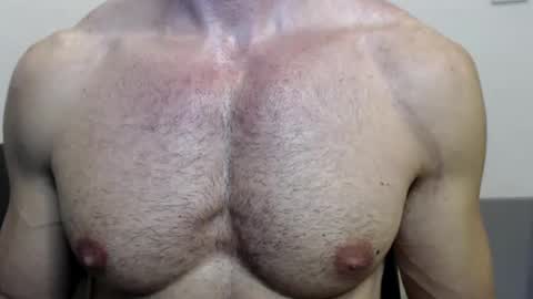 razorramon13 online show from March 4, 9:51 am