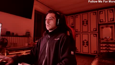 rcomi4 online show from November 12, 4:35 am