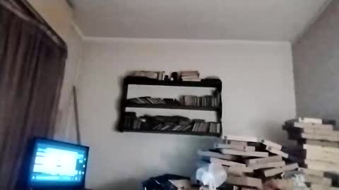 Snapshot of rdcervetto81 chatting on December 13, 11:43 pm rdcervetto81 online show from December 13, 11:43 pm