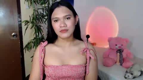 Snapshot of ready2care4youbabe chatting on February 15, 2:37 am Beth online show from February 15, 2:37 am