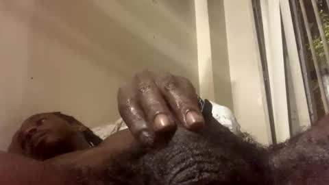 Snapshot of reallife1993 chatting on November 14, 8:35 am reallife1993 online show from November 14, 8:35 am