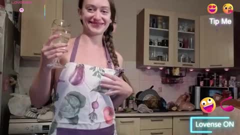 IG realmiagold online show from October 8, 6:38 pm