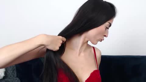 Snapshot of rebecamur chatting on November 3, 11:00 am rebecamur online show from November 3, 11:00 am