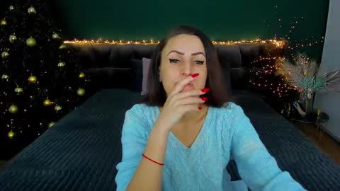 Snapshot of rebecca_diamonds chatting on January 4, 6:52 am rebecca_diamonds online show from January 4, 6:52 am