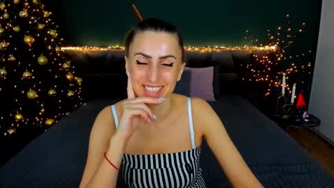 rebecca_diamonds online show from December 15, 7:12 am