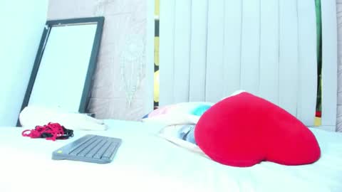 Rebecca online show from October 4, 11:19 am