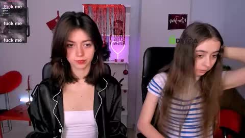 rebecca_smile_ online show from January 10, 8:32 pm