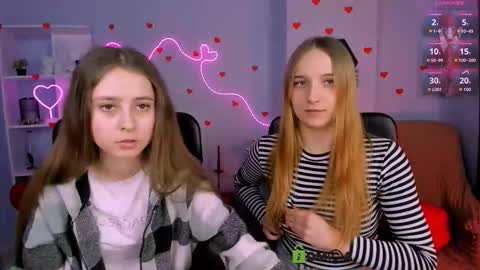 rebecca_smile_ online show from February 23, 1:19 pm