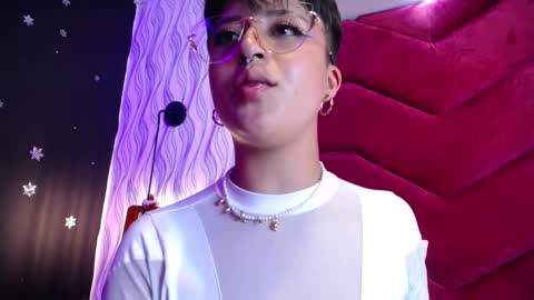 Snapshot of rebeka_baker chatting on January 10, 2:57 am REBEKA online show from January 10, 2:57 am